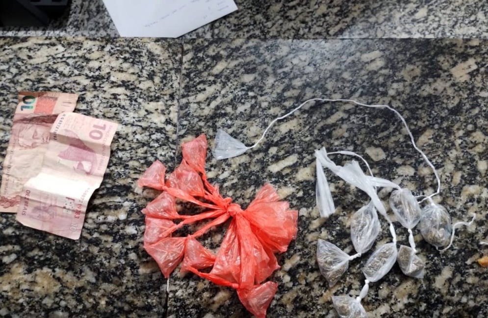 GCM de Jandira combate o tr&aacute;fico de drogas e realiza apreens&atilde;o de entorpecentes