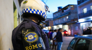 Opera&ccedil;&atilde;o conjunta entre GCM, PM e Civil apreende motos e entorpecentes