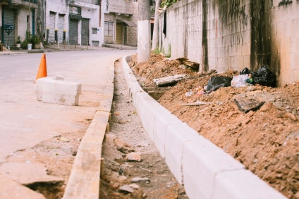 ‘Asfalto Novo’ chega aos bairros Quinta dos Angicos, Jardim Araruama e região