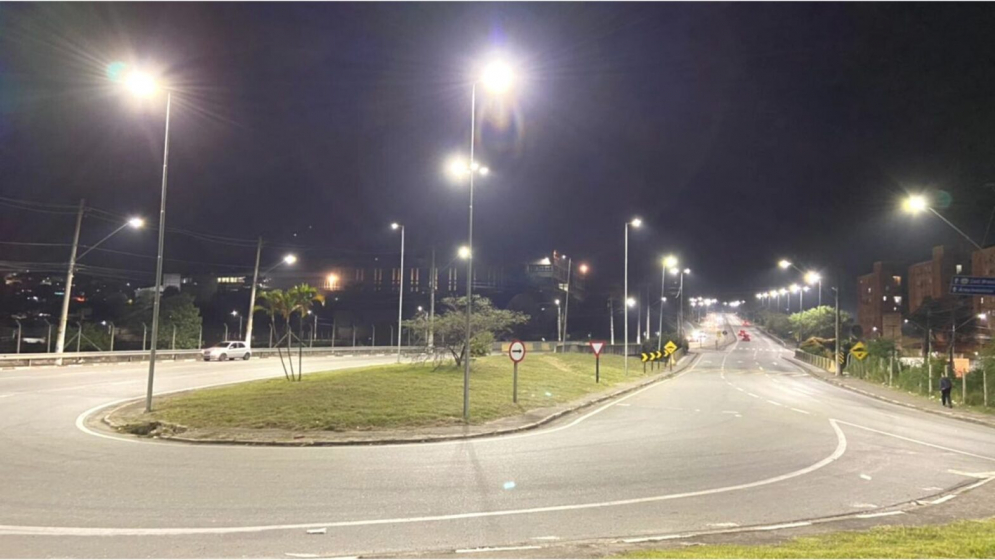 Cidade j&aacute; tem 60% da ilumina&ccedil;&atilde;o p&uacute;blica por l&acirc;mpadas de LED