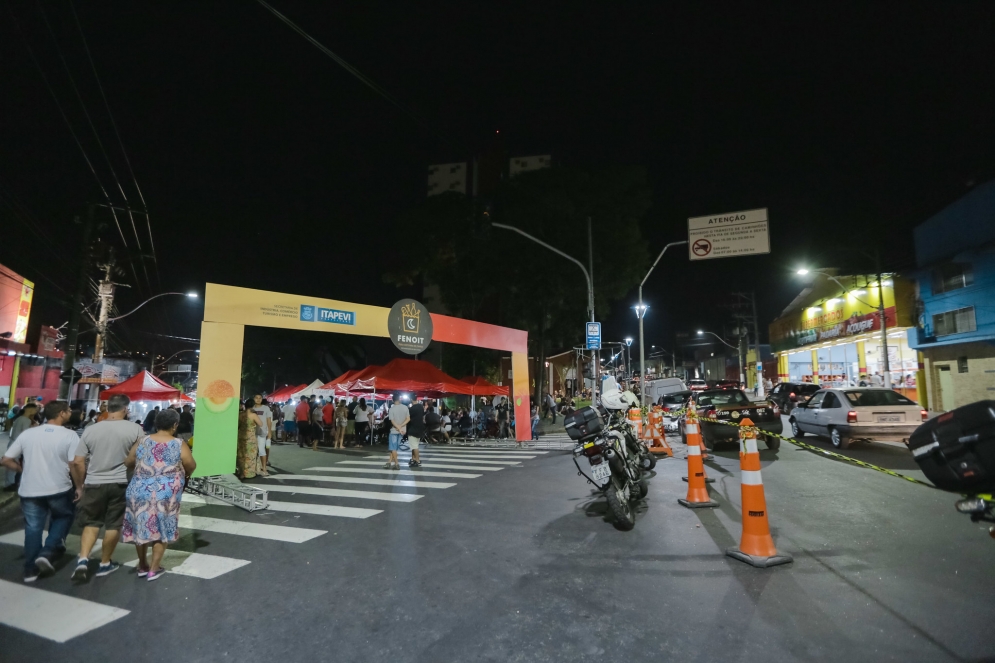 Feira noturna volta nesta quinta-feira, 14