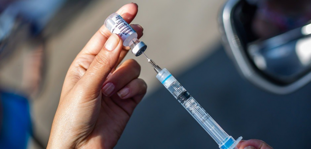 Capital inicia hoje vacina&ccedil;&atilde;o contra Covid-19 para pessoas com 49 anos e 48 anos entram na fila amanh&atilde; (24)