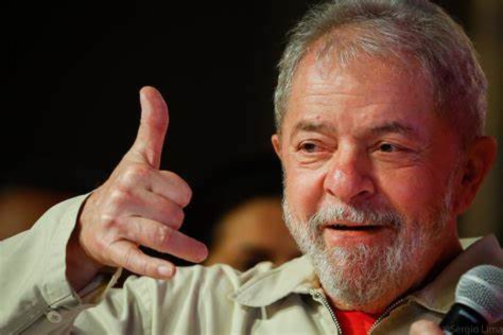 Lula assina MP e mais 13,7 milh&otilde;es v&atilde;o ficar isentos do Imposto de Renda; Veja se voc&ecirc; &eacute; um