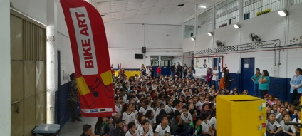 EMEB Moisés Cândido Vieira recebe projeto Bike Art