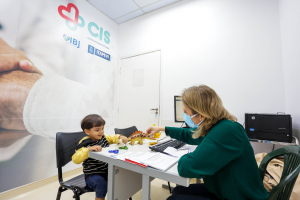 Filas de espera por consulta no CIS s&atilde;o zeradas em mais quatro especialidades