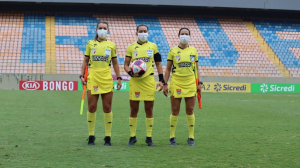 Pela primeira vez, um trio de arbitragem feminino apita jogo decisivo do Paulist&atilde;o A2 na Arena Barueri