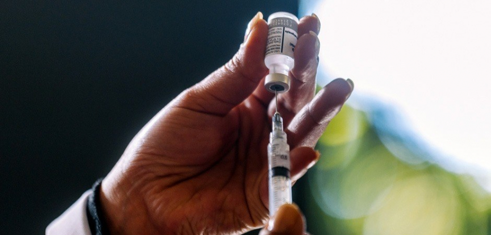 Capital reserva 14 mil doses da Janssen para popula&ccedil;&atilde;o de rua e inicia vacina&ccedil;&atilde;o de cidad&atilde;os com 46 anos