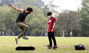 Jovens de 16 e 17 anos com comorbidades podem se vacinar sem agendamento