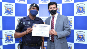 Jandira: GCM Paulino &eacute; homenageado por sua atua&ccedil;&atilde;o em Miss&otilde;es de Paz da ONU