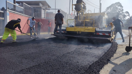 Prefeitura finaliza a pavimentação de ruas na Granja Viana e Caucaia