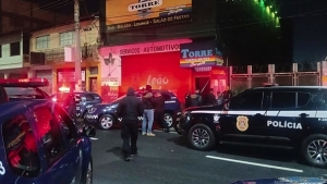 GCM e Pol&iacute;cia Civil interrompem festa clandestina em Carapicu&iacute;ba